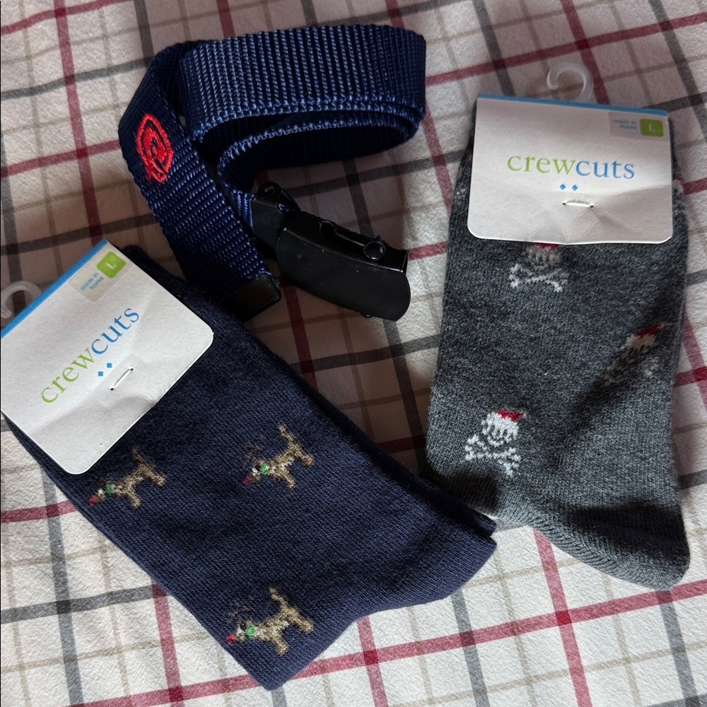Boys Crewcuts Crew Socks in Navy & Gray, Plus free boys belt! Sz lg socks